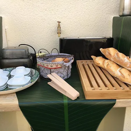 O 36 Rempart Sud Bed & Breakfast 2*