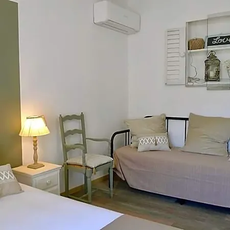 ô 36 Rempart Sud 3* Aigues-Mortes