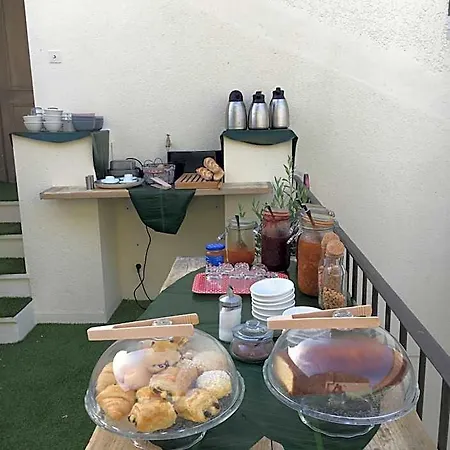 ô 36 Rempart Sud Couette-café 3*