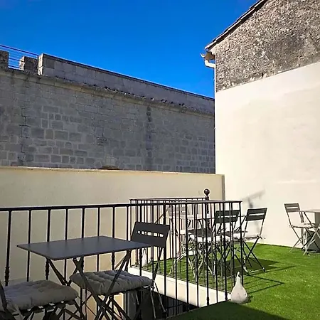 ô 36 Rempart Sud Couette-café